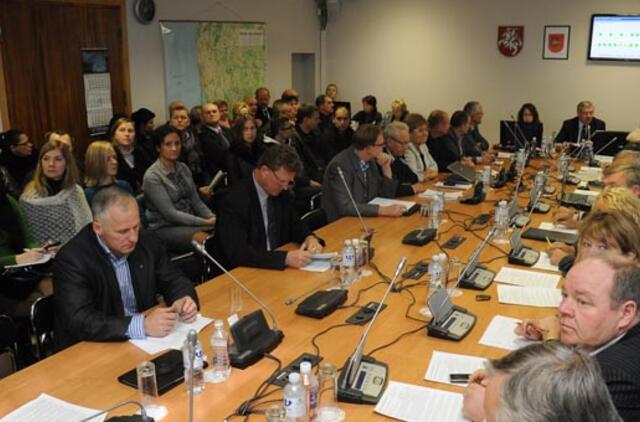 Politinė reklama ilgai netruko