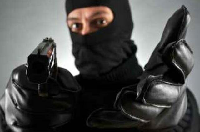 Sostinėje vidury dienos apiplėštas lažybų punktas