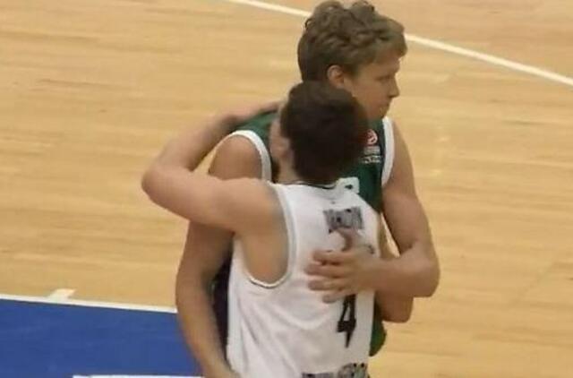 Be klaidų atakavęs Mindaugas Kuzminskas Eurolygoje pelnė 18 taškų