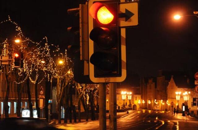 Šviesoforai naktį: balandžio 2-osios pokštas