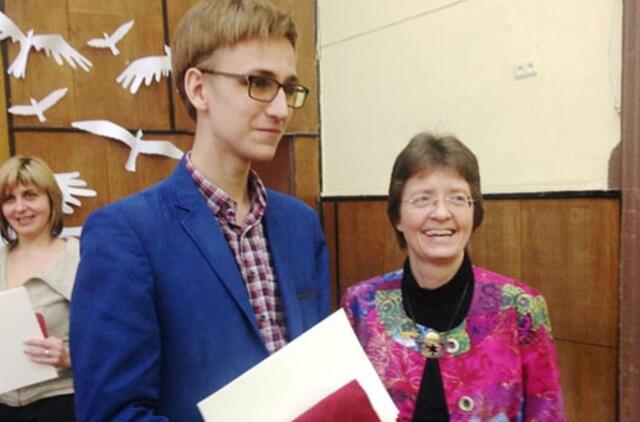 Virtualaus rašinio konkurse - emigracijos grimasos