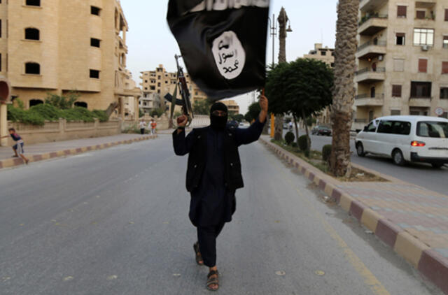 Kartu su pabėgėliais į Europą galimai plūsta ir islamistai