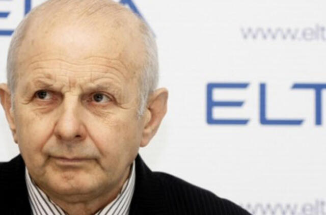 Kova už pavardę dokumentuose valstybine lietuvių kalba tęsiasi