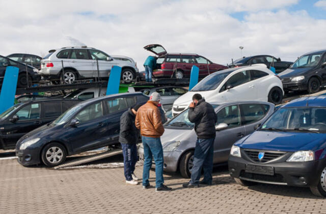 Tyrimas atskleidė, kad 1 iš 5 automobilių Lietuvoje yra su suklastota rida