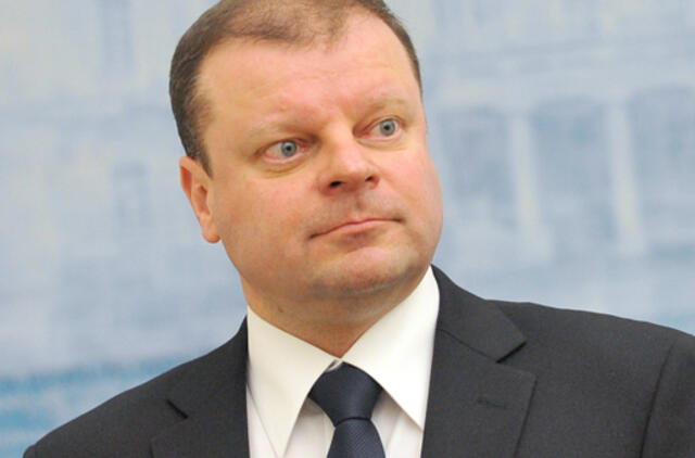 Saulius Skvernelis nerealia vadina rekomendaciją į Lietuvą priimti per 700 pabėgėlių