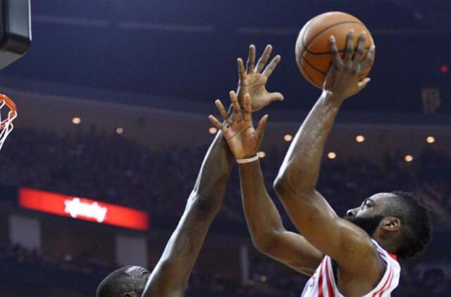 "Warriors" Vakarų konferencijos finale iškovojo trečiąją pergalę