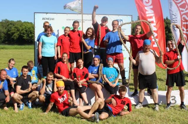 Į uostamiestį parvežtos taurės