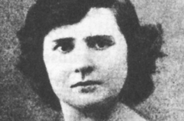 Ji kaip Orleano mergelė