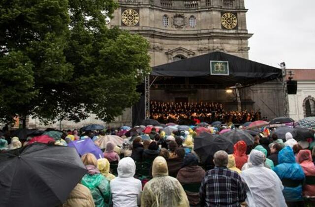 Nuskambėjo pirmieji Pažaislio festivalio akordai