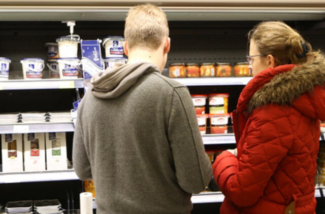 Panevėžyje vokeliai virto banko kortelėmis