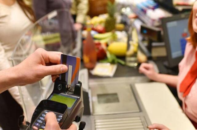 Pinigai tampa brangiu malonumu