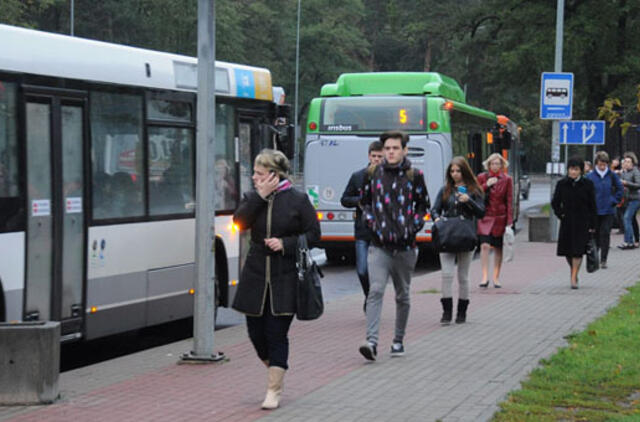Vietoje autobusų dažymo - nemokamas važiavimas