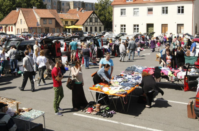 Klaipėdoje vyko bagažinių turgus