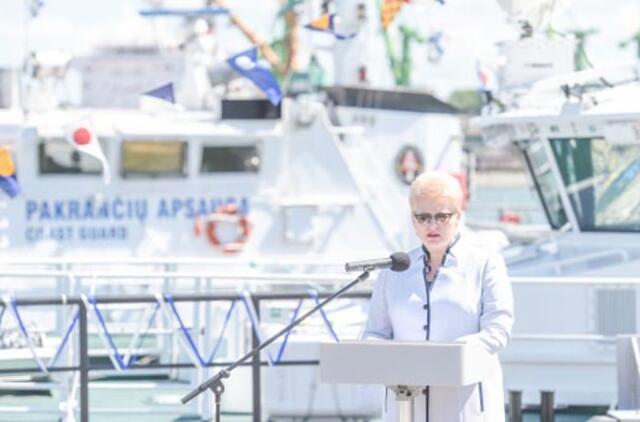 Prezidentė pakrikštijo pasieniečių laivą