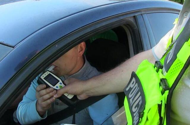 Reido Žemaitijoje "meniu“ - čipsai, degtinė, alus