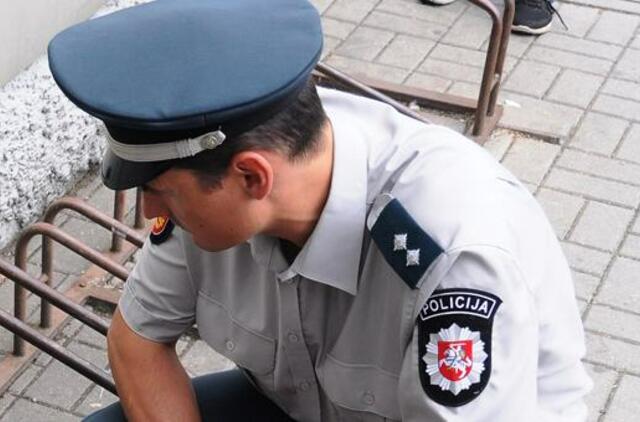 Pakruojo bare mirtinai sumuštas vyras