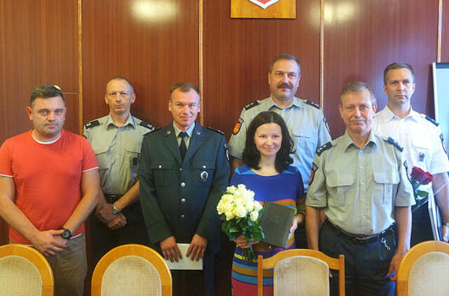 Pasveikinti pasižymėję policininkai