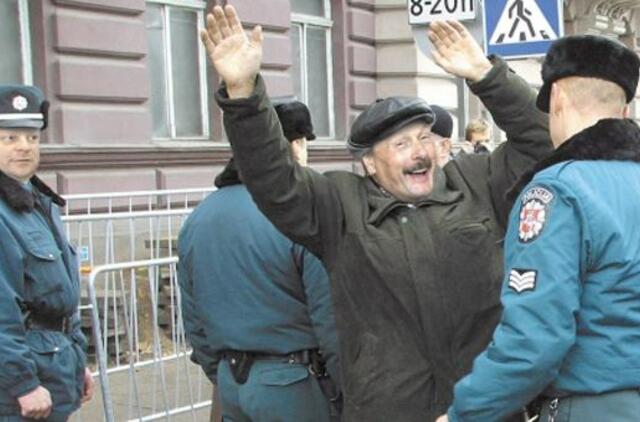 Policininkai verčiami žvėrimis