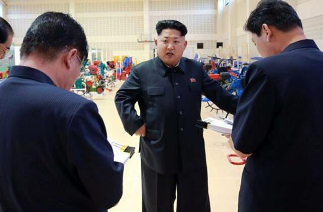 Šiaurės Korėja nusprendė atsukti laikrodžius 30 minučių atgal