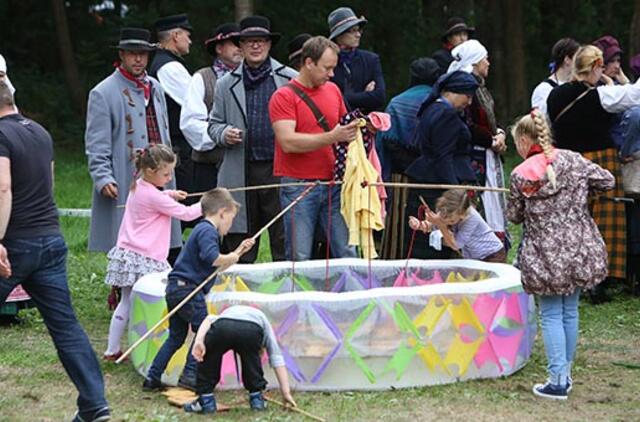 "Menkinės“ šventėje buvo skanu ir linksma