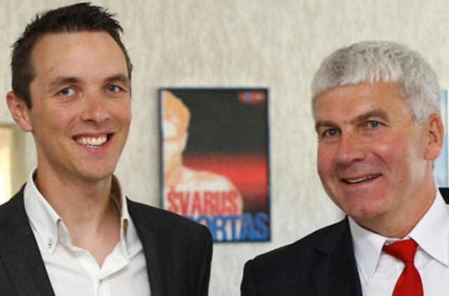 Bronzinis karys ateities neprognozavo