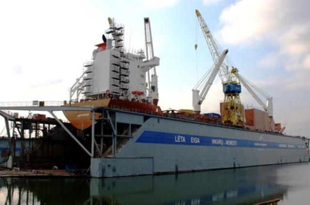 Laivų remontininkai imasi naujų darbų