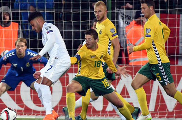 Lietuvos futbolininkai pralaimėjo anglams