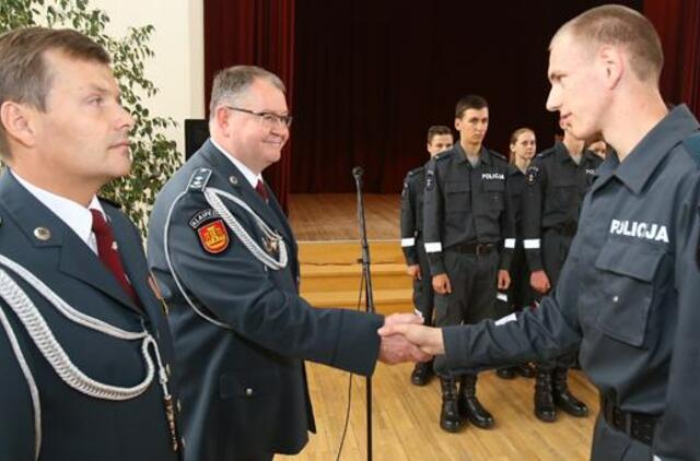 Prisiekė Lietuvos policijos mokyklos kursantai