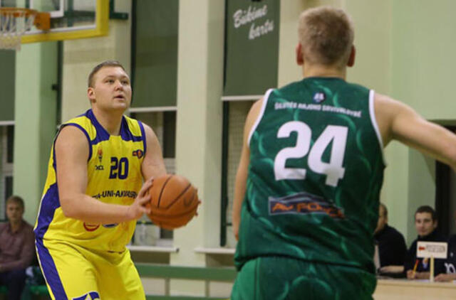 V. Chodosovskis: "Pergalės prasideda nuo rūbinės"