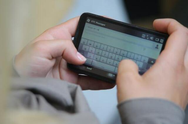 Kaip dažnai tikrinate savo mobilųjį telefoną?