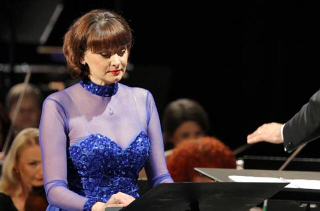 Klaipėdos valstybinio muzikinio teatro scenoje - operos genijai