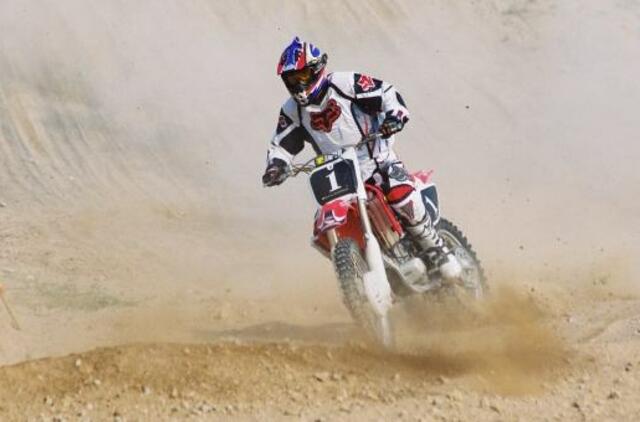 Motokroso varžybos kainavo gyvybę