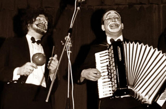 Klaipėdos akvarelės: namai ir žmonės (421)