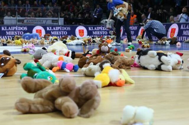 "Neptūno" sirgaliai vėl dalinsis gerumu