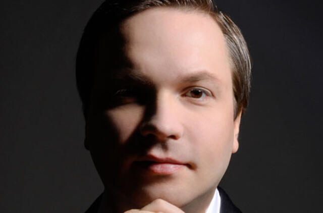 Lietuvoje koncertuosiantį pianistą A. Gryniuką muzika grąžino į gyvenimą
