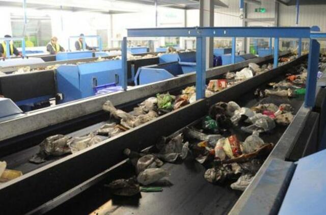 Pramoninis atliekų rūšiavimas įsibėgėja