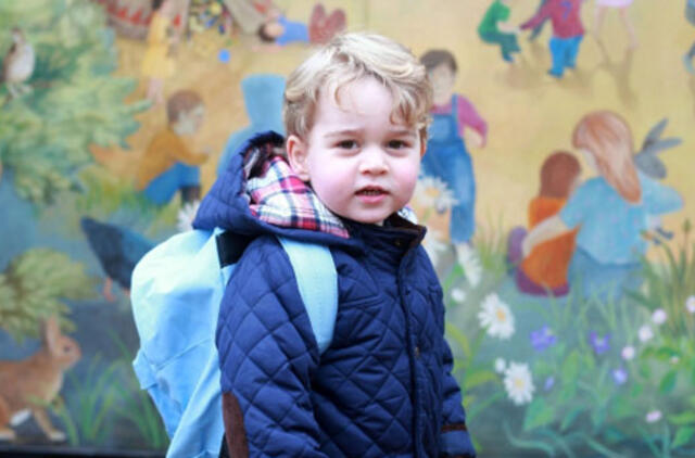 Princas Džordžas pradėjo lankyti darželį