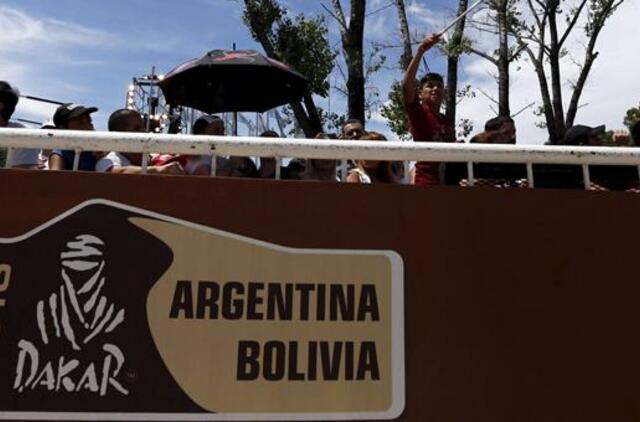 Vaidoto Žalos ir Sauliaus Jurgelėno ekipažas dėl varžovų avarijos prologe nestartavo