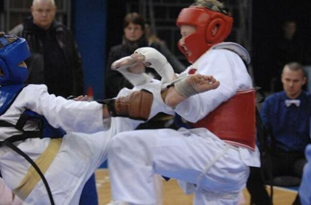 Vėl prasidės 15 eurų krepšelio dalybos