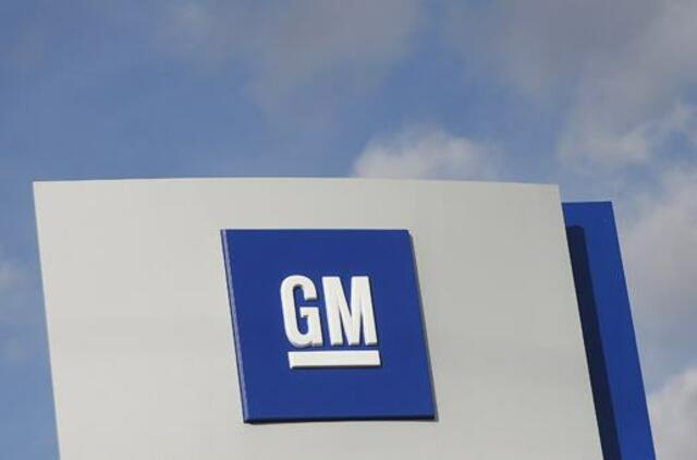 "General Motors" atšaukia per 470 tūkst. automobilių dėl stabdžių problemų