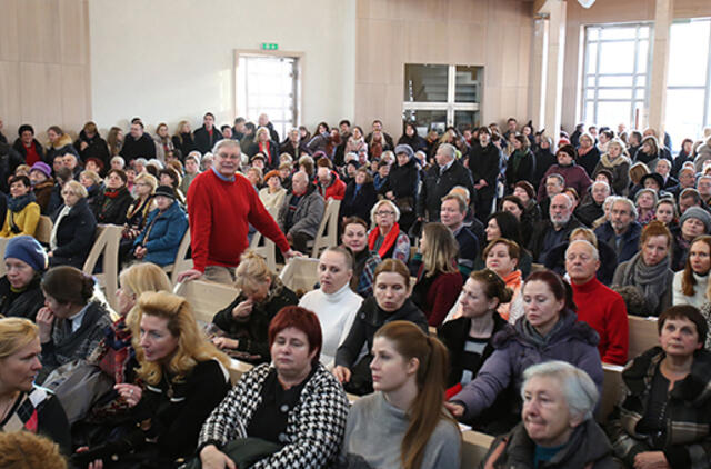 Koplyčią užliejo vargonų muzika