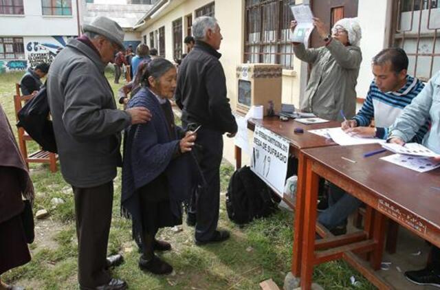 Pirminiais duomenimis, Evas Moralesas negalės ketvirtą kartą siekti Bolivijos prezidento posto