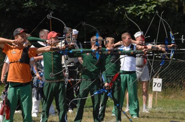 Smiltynėje regi modernų sporto aikštyną