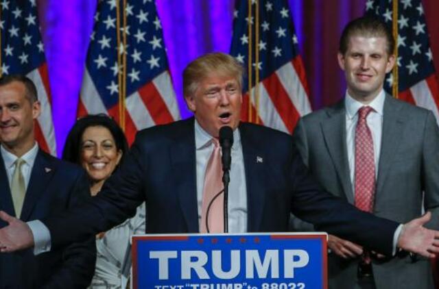 Pirminius rinkimus Arizonoje laimėjo Hilari Klinton ir Donaldas Trampas