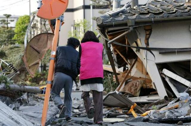 Japonijoje žemės drebėjimų aukų skaičius išaugo iki 37 žmonių