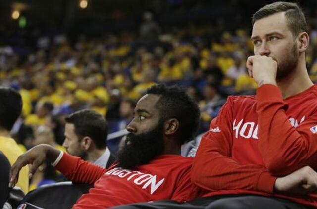 "Rockets" su Donatu Motiejūnu baigė pasirodymą NBA čempionate