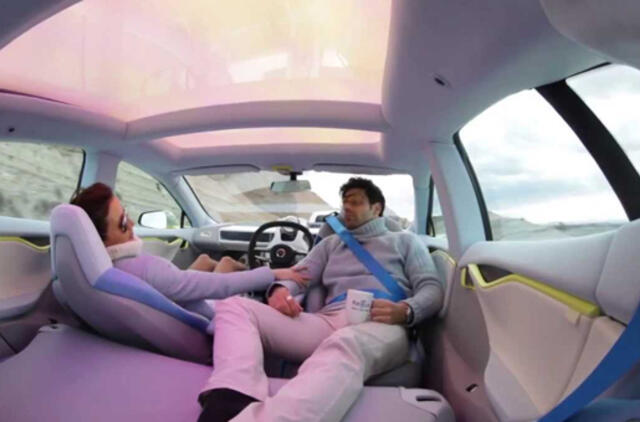 Aktyvistai ragina JAV spartinti bepiločiams automobiliams palankių teisės aktų priėmimą