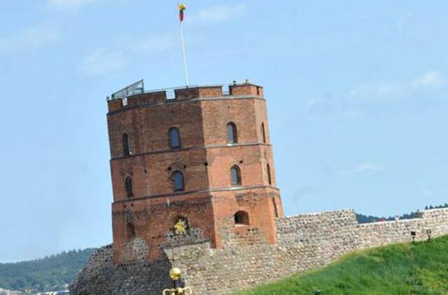Bus stiprinamas Gedimino kalno šlaitas