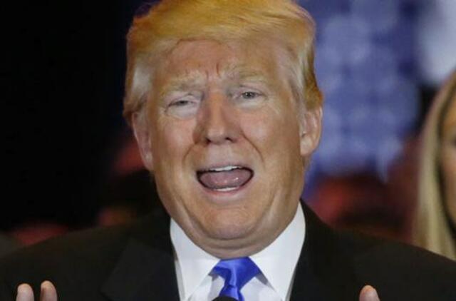 Donaldas Trampas ketina surinkti savo rinkimų kampanijai 1 milijardą dolerių