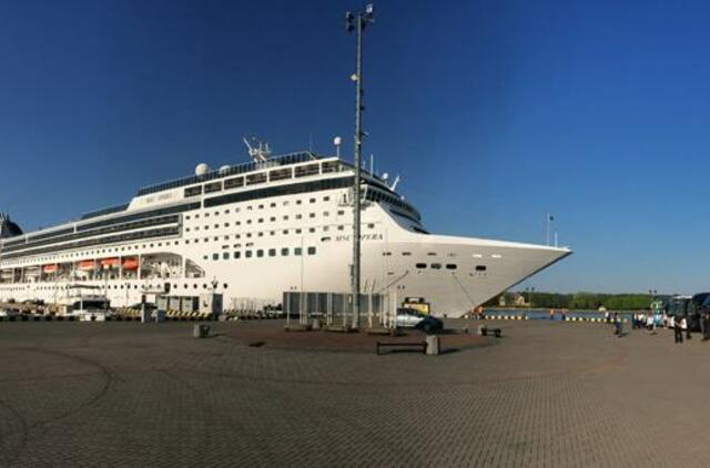 Į Klaipėdą antrąkart atplaukia "MsC Opera"